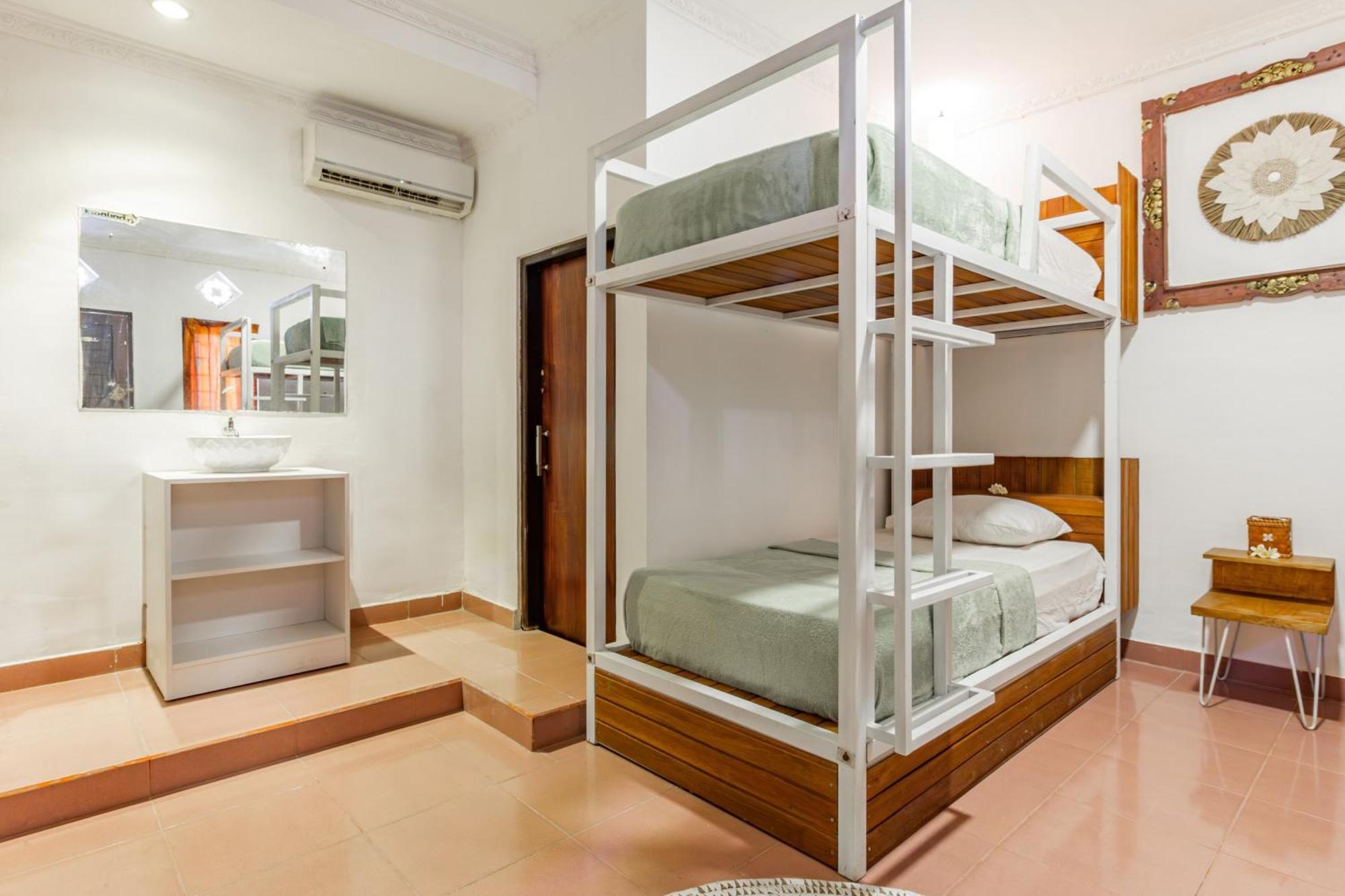 Capital O 93944 Geweka Homestay Jimbaran Kültér fotó
